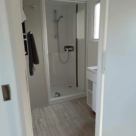 Mobilhome Baltique مكان تخييم *